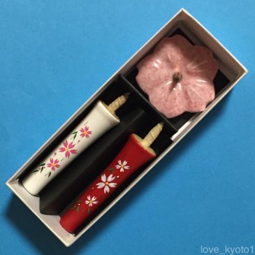Japanese handicraft candles with Kiyomizu-ware cherry blossom ceramic candle holder set