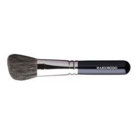 Hakuhodo G512 Hand Crafted Makeup Highlighter Brush Angled from Kyoto