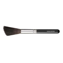 Hakuhodo G6040 Kebo Powder Makeup Brush Angled from Kyoto Japan